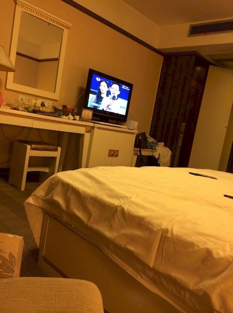 Yantai Asia Hotel Eksteriør bilde