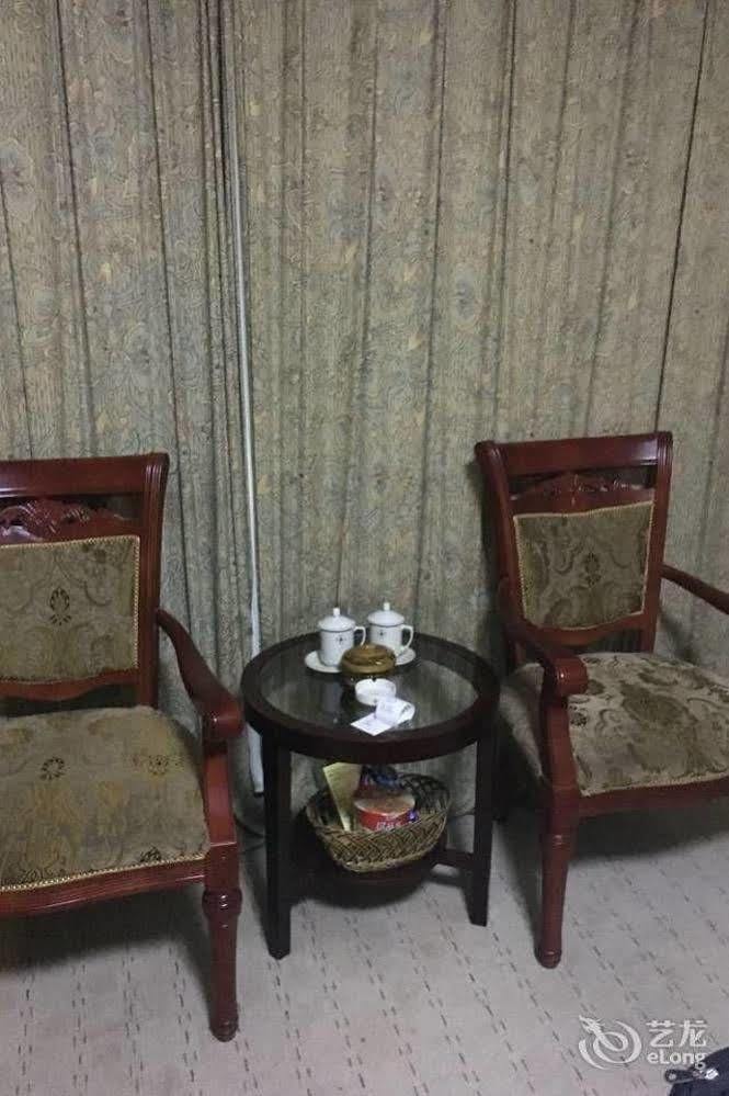 Yantai Asia Hotel Eksteriør bilde